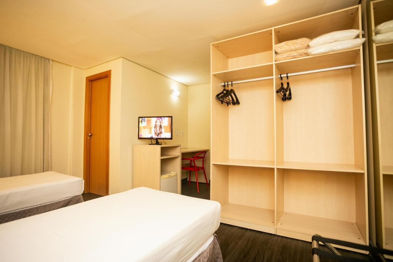 Ibis Styles Belem Batista Campos Ξενοδοχείο Εξωτερικό φωτογραφία